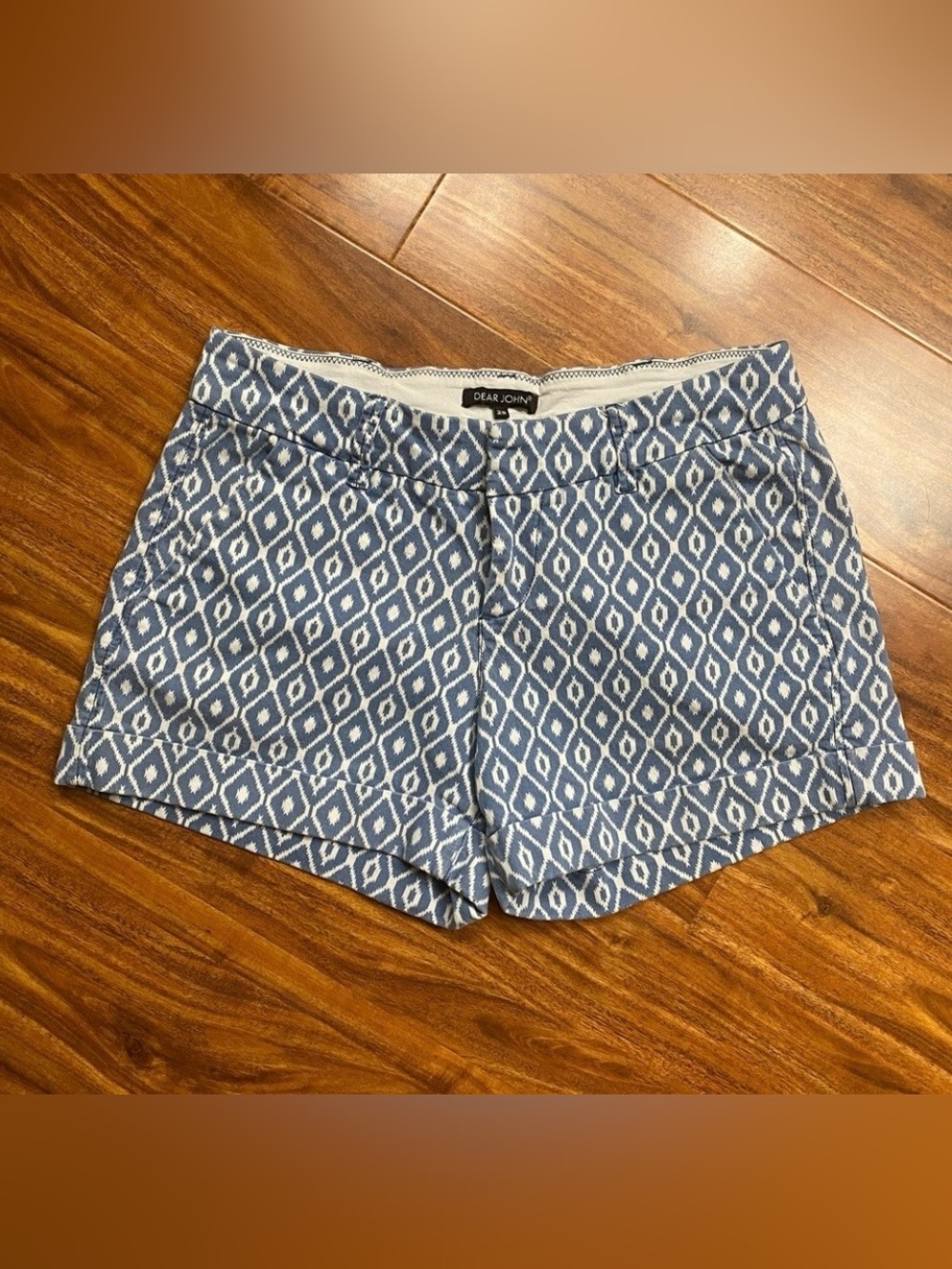 Dear John Womens Blue White Ikat Chevron Midrise Cotton Cuffed Shorts Size 2